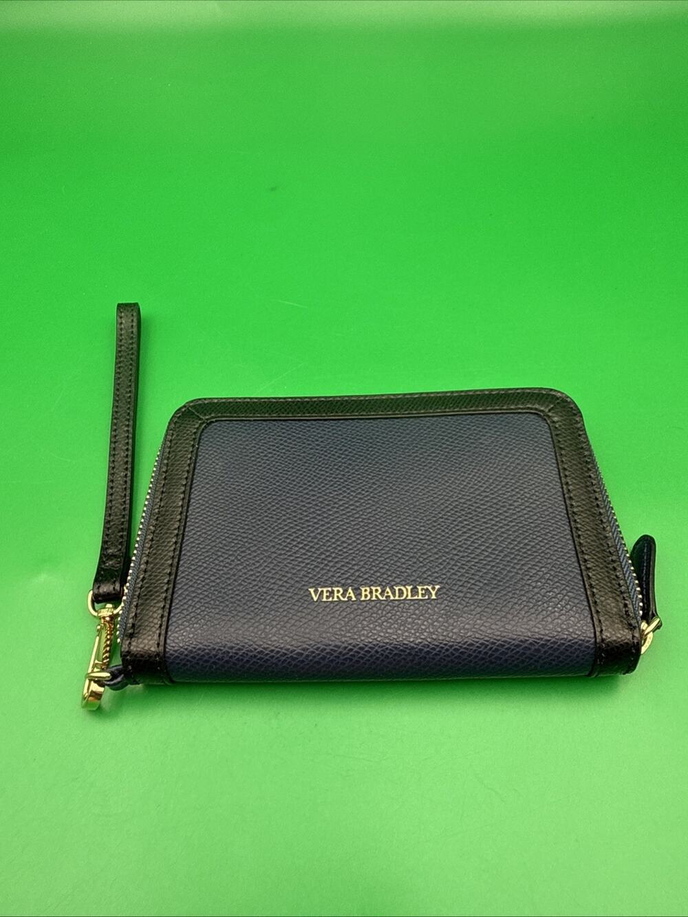 New Vera Bradley Leather Grab & Go Wristlet Wallet Classic Navy Removable Strap
